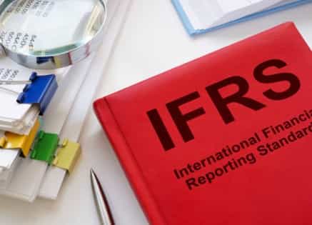 IFRS 16 Leases Explained: Recognition, Measurement, and Journal Entries