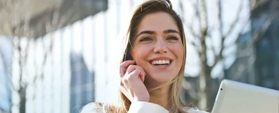 How To Make a Welcome Call That Leaves a Lasting Impression