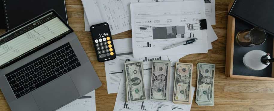 Project budget management: The importance of business management?