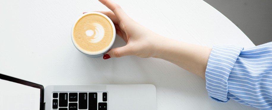 Coffee Badging: The Remote Work Trend That’s More Than Just a Latte Run