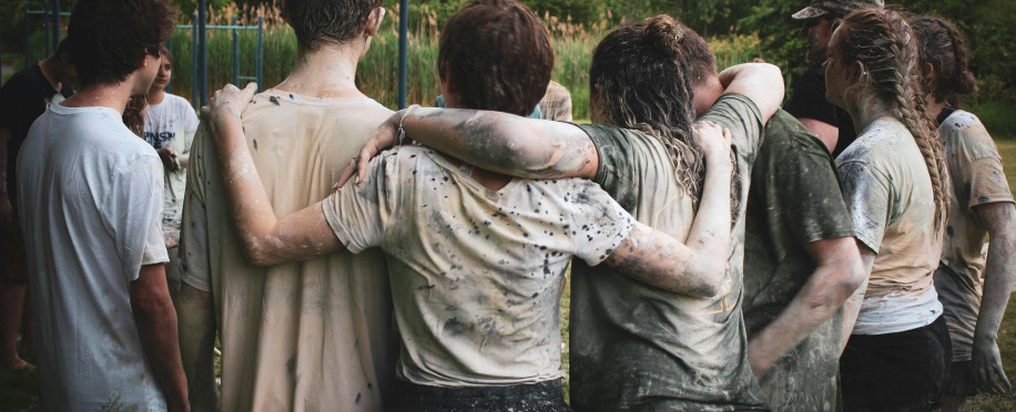 From Strangers to Dream Team: The Real Secrets of Effective Team Building