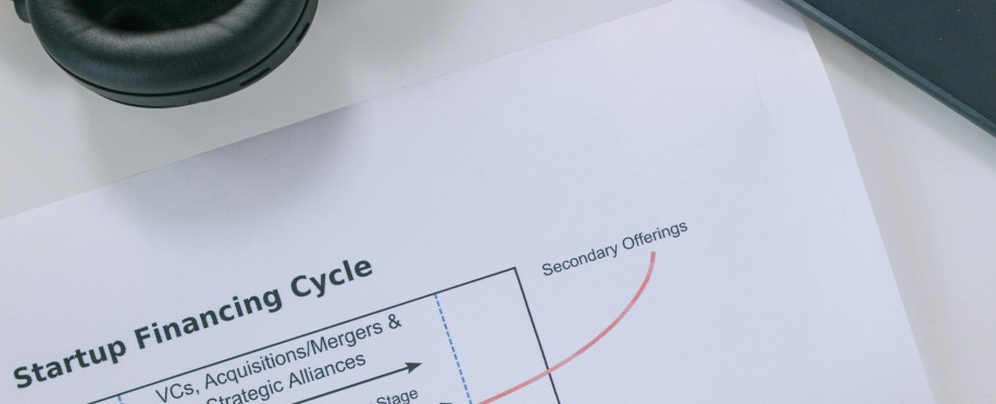 Agile vs Waterfall: Which Project Management Style Wins in 2025?