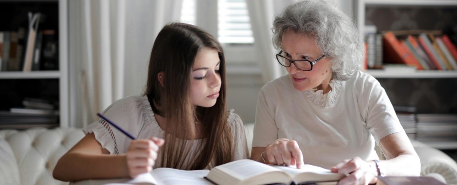 What Is an Entrepreneur? Learn the Mindset, Skills & Strategies