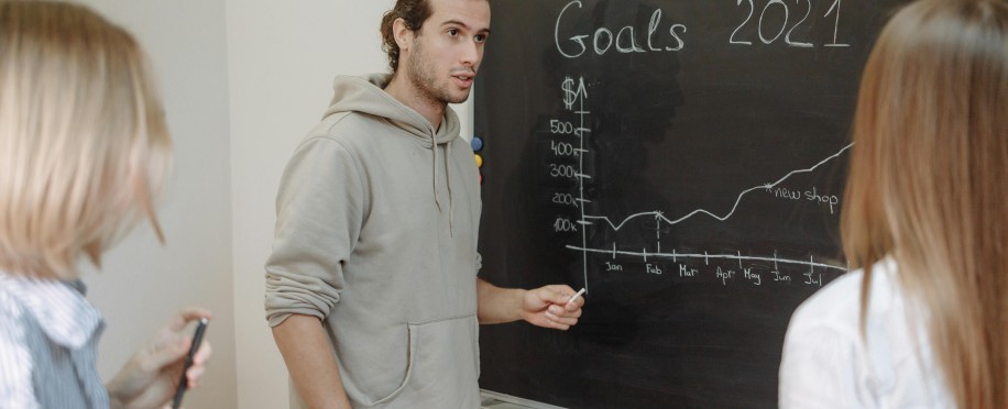 Leadership Training Courses in London: The Journey Gulf Professionals Can’t Miss