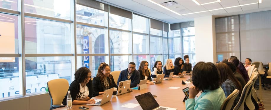 Paternalistic Leadership: A Guide to This Supportive Management Style