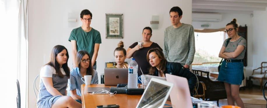 Top 10 Best Leadership Qualities That Define Great Leaders