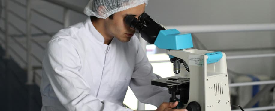 How Can a Hospital Administration Course Advance Your Career?